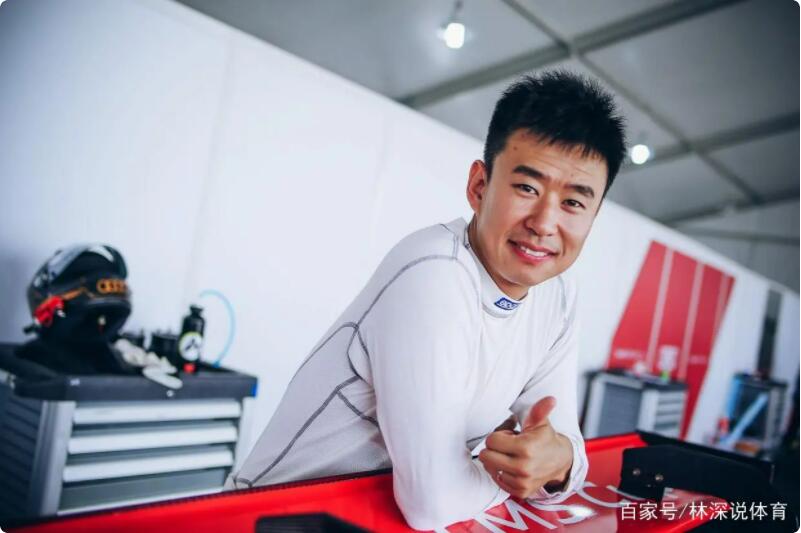 程丛夫是中国F1车手第一人。