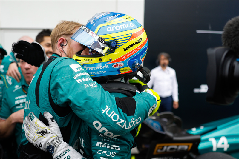 阿隆索认为车队需要继续对赛车进行优化。