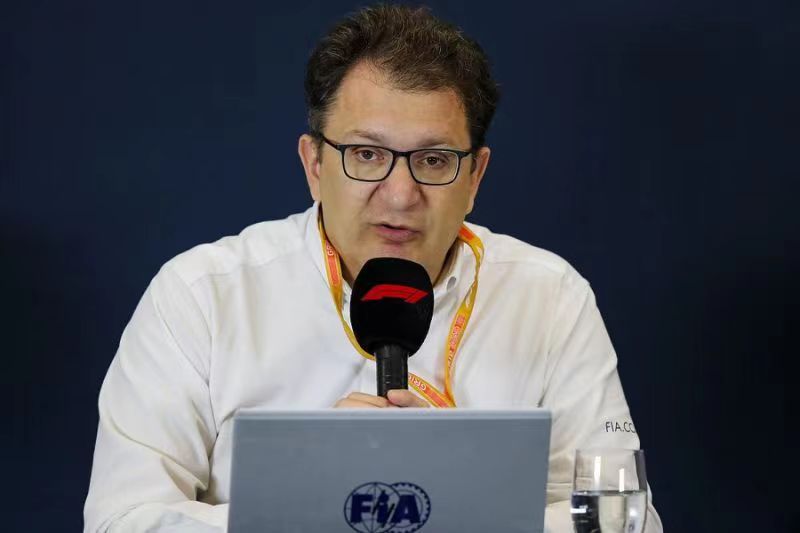 FIA正在爆料车队之间是否存在违规报团合作的情况。