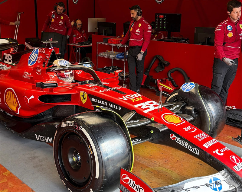 周冠宇非常了解法拉利F1引擎。 周冠宇非常了解法拉利F1引擎。