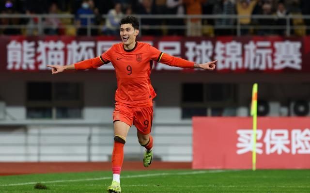 二、立足当下踢简单足球,与追求未来复杂足球并不矛盾! 二、立足当下踢简单足球,与追求未来复杂足球并不矛盾!