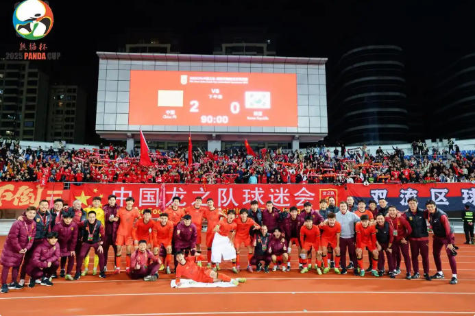 再胜韩国!一场2:0让中国足球找对路子,现阶段只能踢简单的足球! 再胜韩国!一场2:0让中国足球找对路子,现阶段只能踢简单的足球!