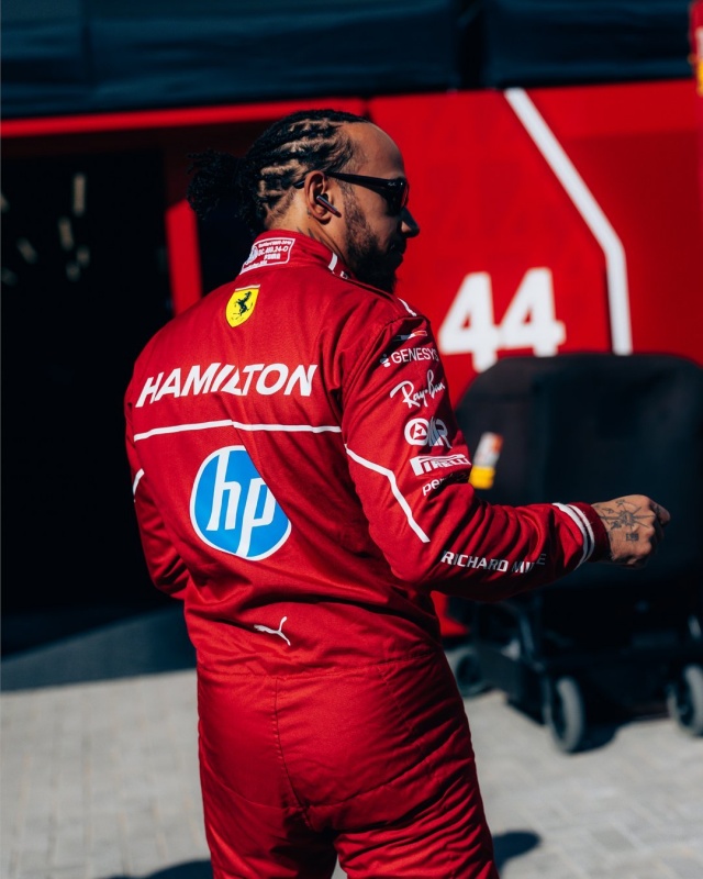 汉密尔顿心态面临崩溃边缘,周冠宇有望在未来法拉利F1车队代打!插图 汉密尔顿在法拉利F1车队承受了巨大的压力。