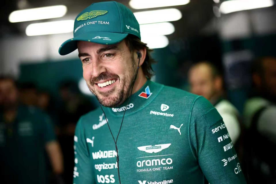 三、阿斯顿马丁坐拥纽维和阿隆索，新赛季势头强劲！