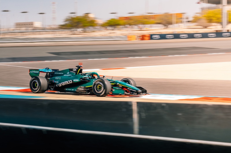 三赢前景：惠特利、纽维与阿斯顿马丁的完美契合！